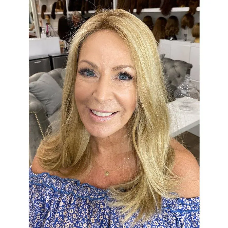 19" Nicole Silk Top Wig Ash Blonde