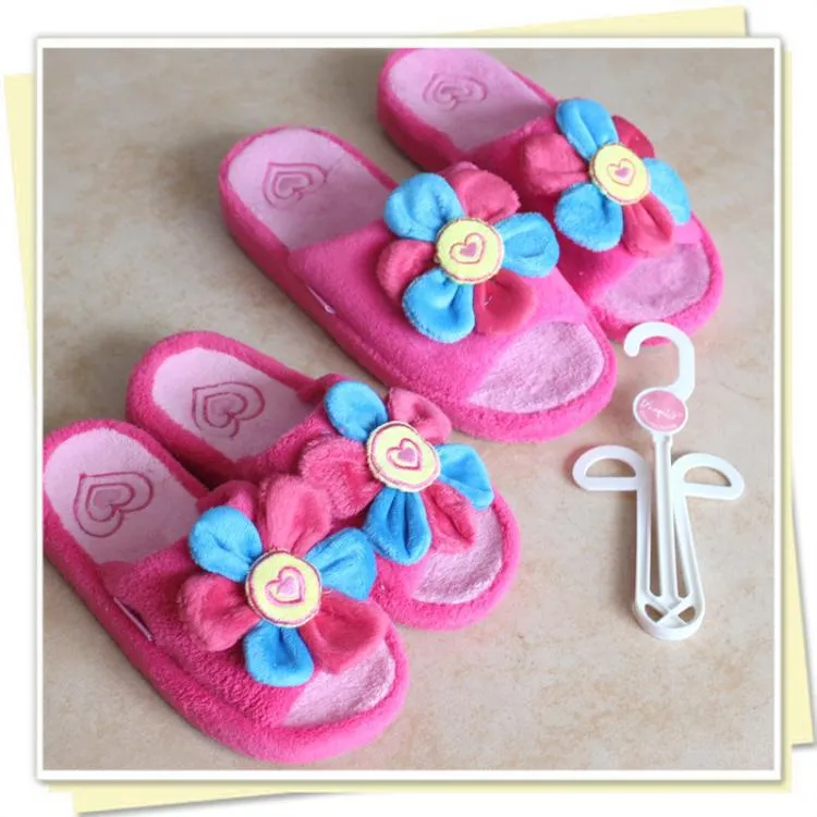 Big Flower Cartoons Parent Plush Home Slippers UGG Style