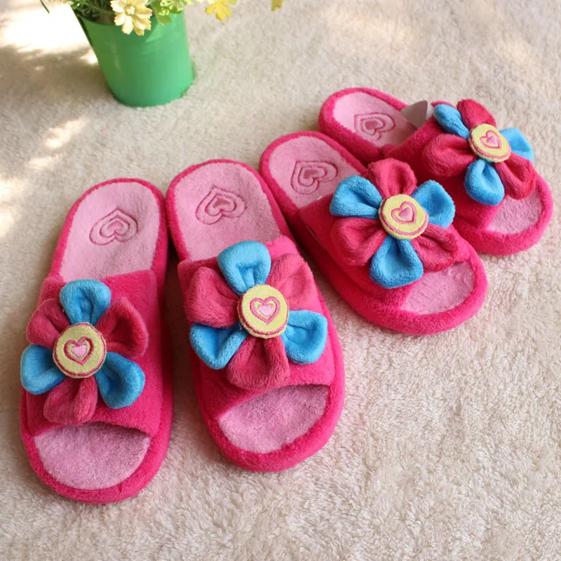 Big Flower Cartoons Parent Plush Home Slippers UGG Style