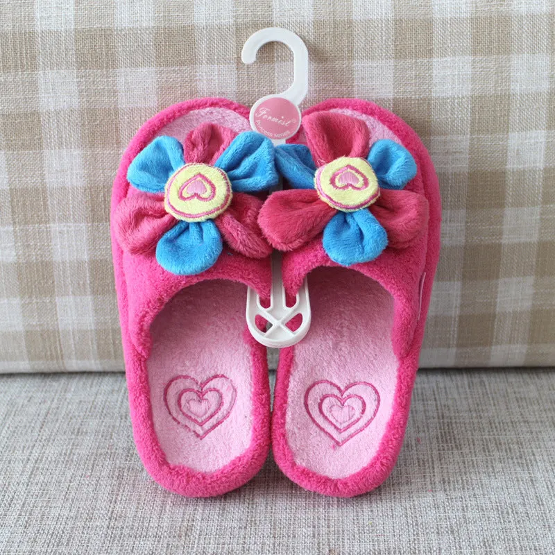 Big Flower Cartoons Parent Plush Home Slippers UGG Style