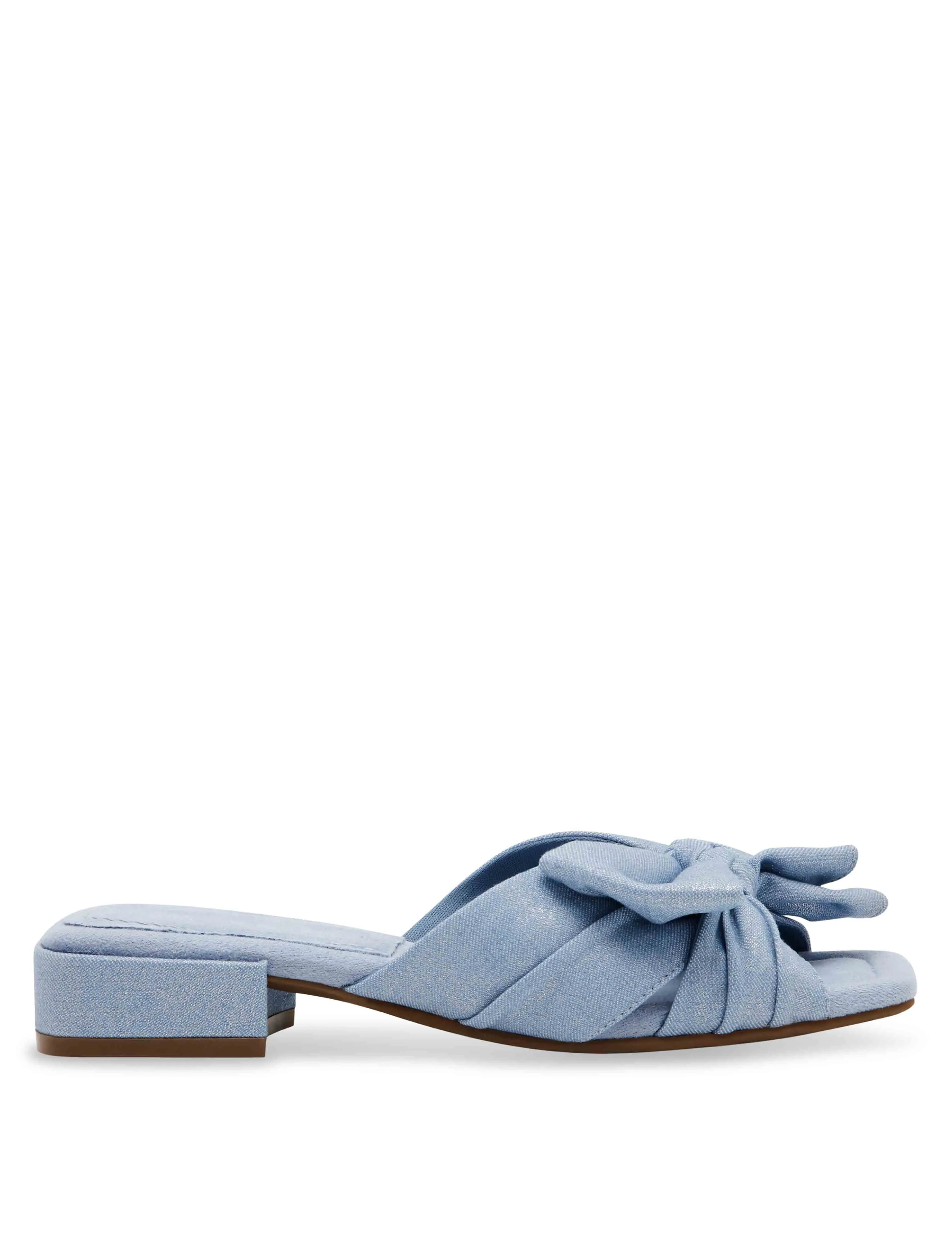 Liz Sandal