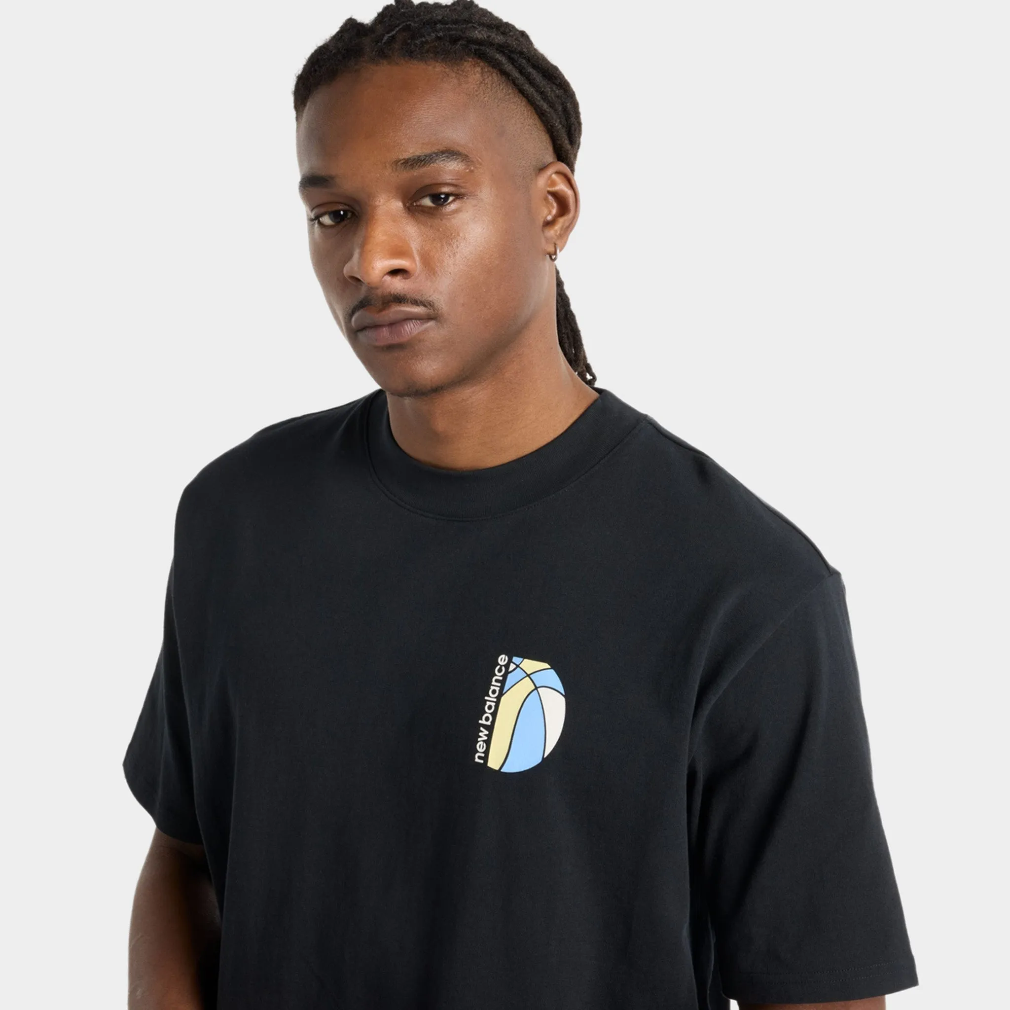 New Balance Hoops Mosaic Court Graphic T-Shirt / Black