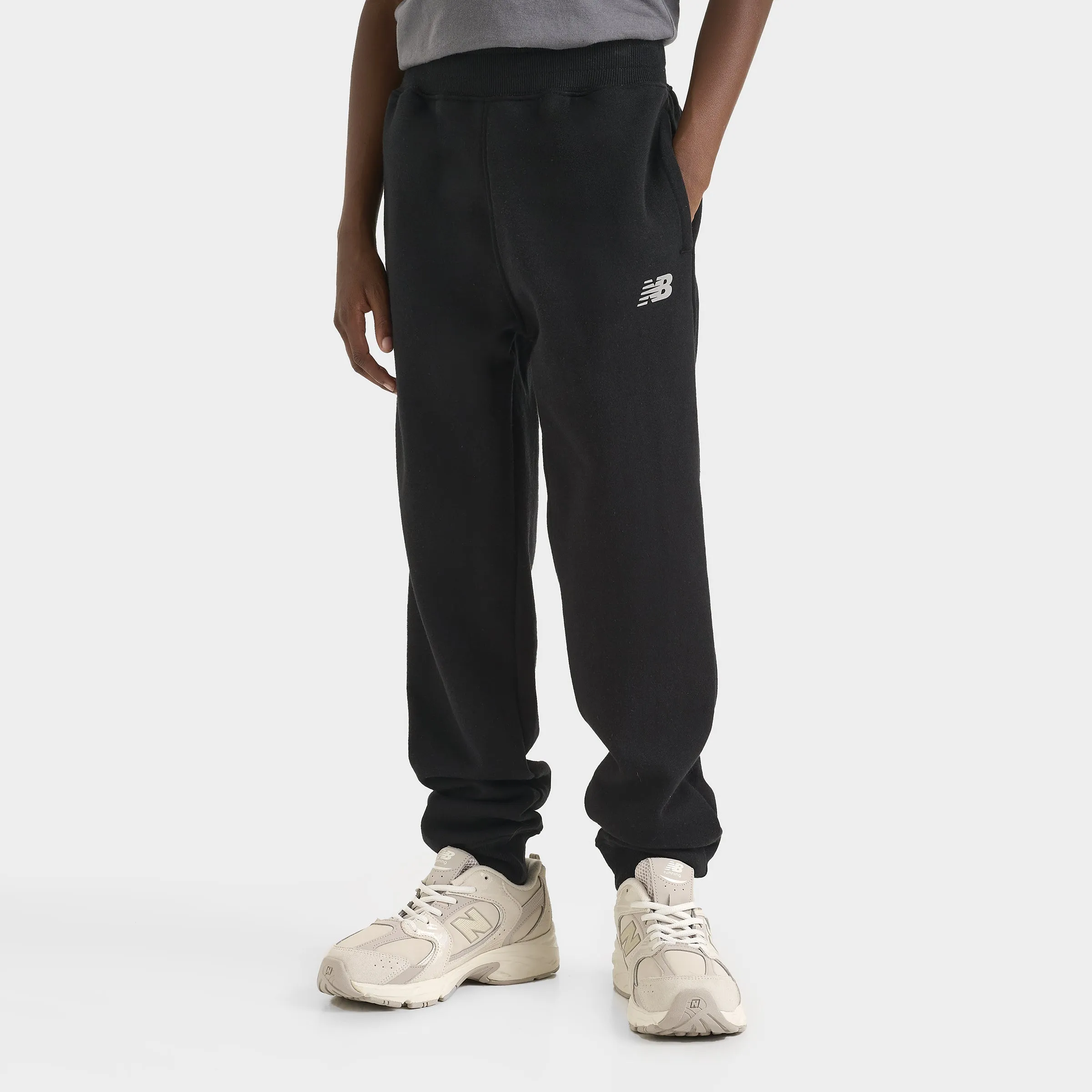 New Balance Junior Boys' Small Logo Joggers / Black