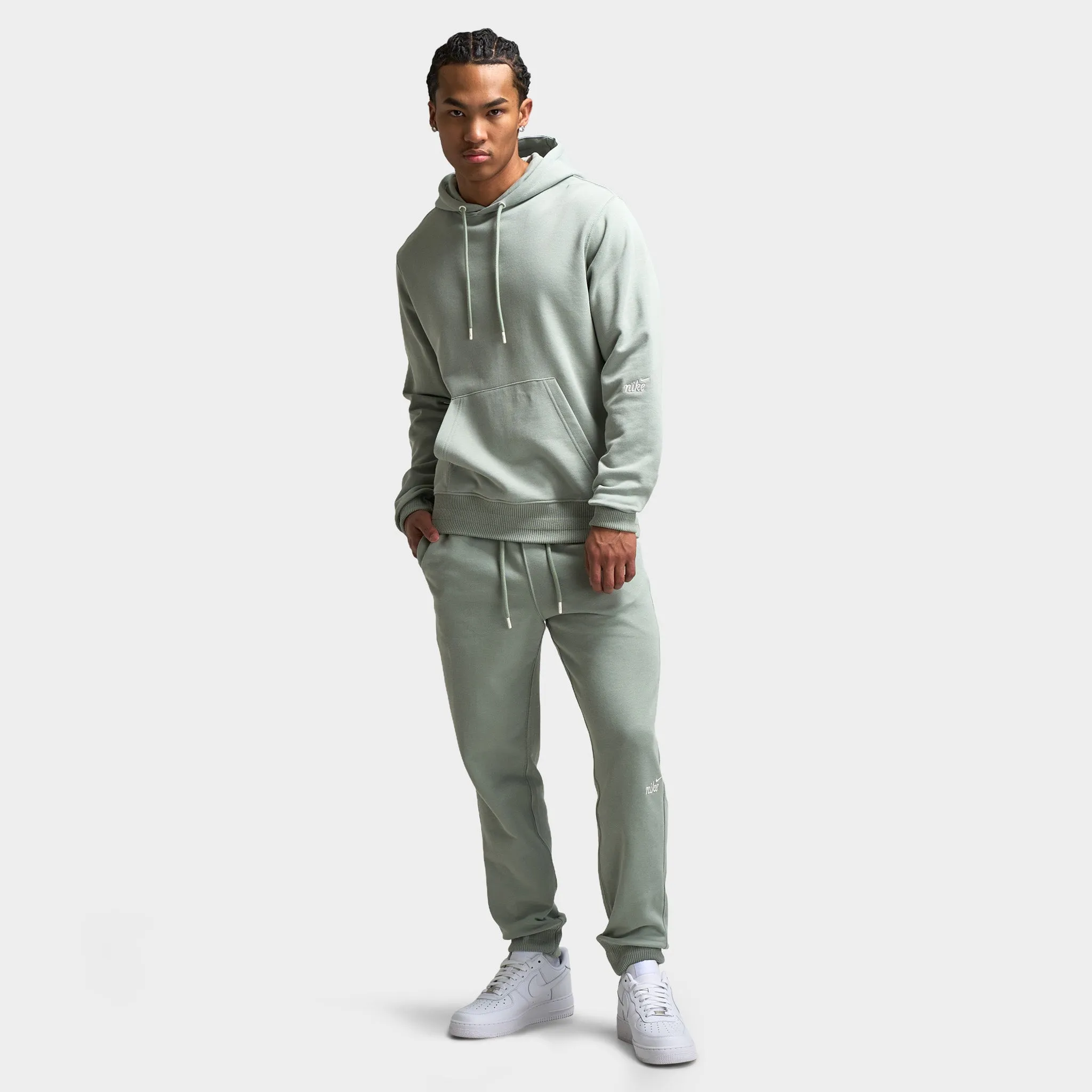 Nike Club Joggers Refined Jade Horizon / Sail