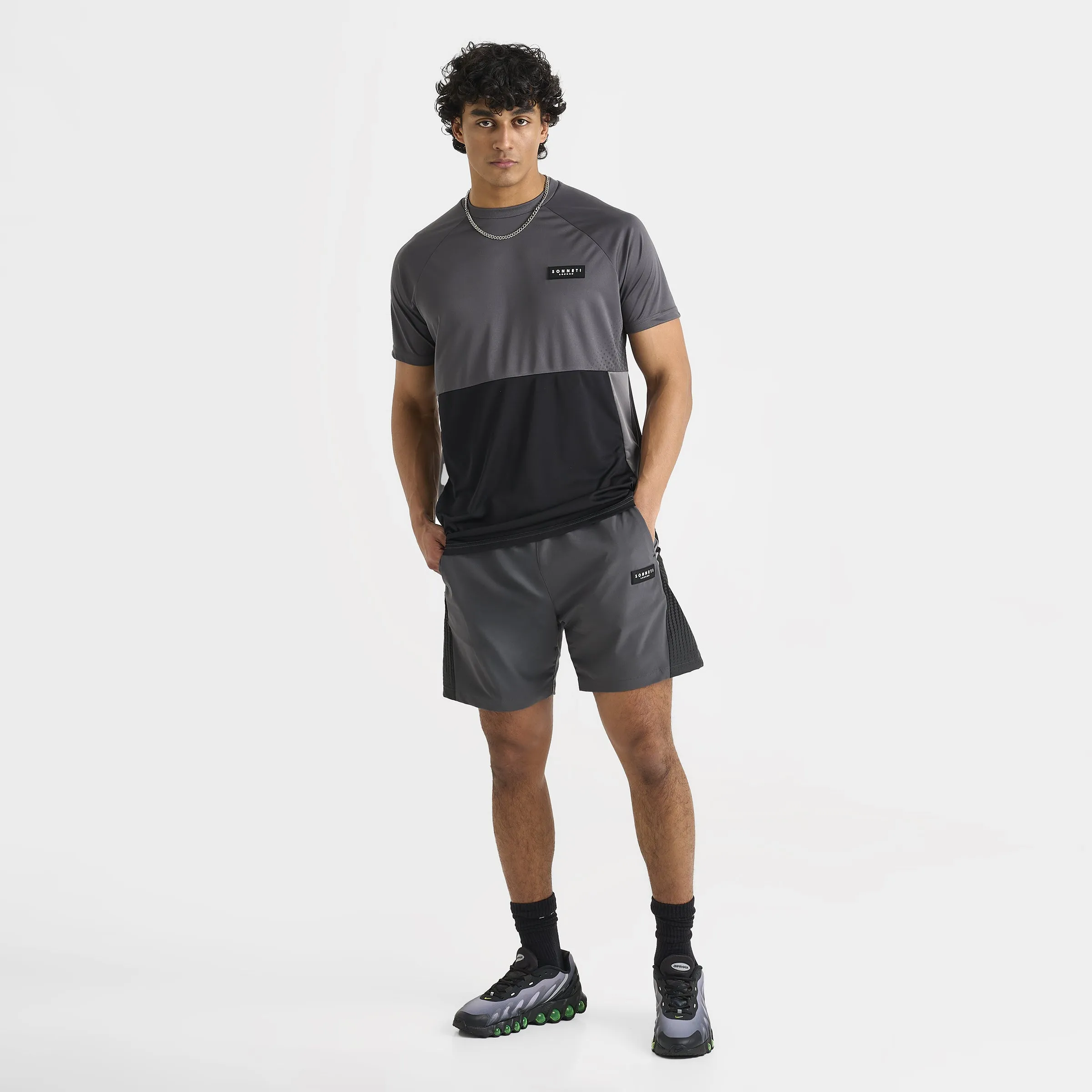 Sonneti Elbrus Graphic T-Shirt / Turbulence