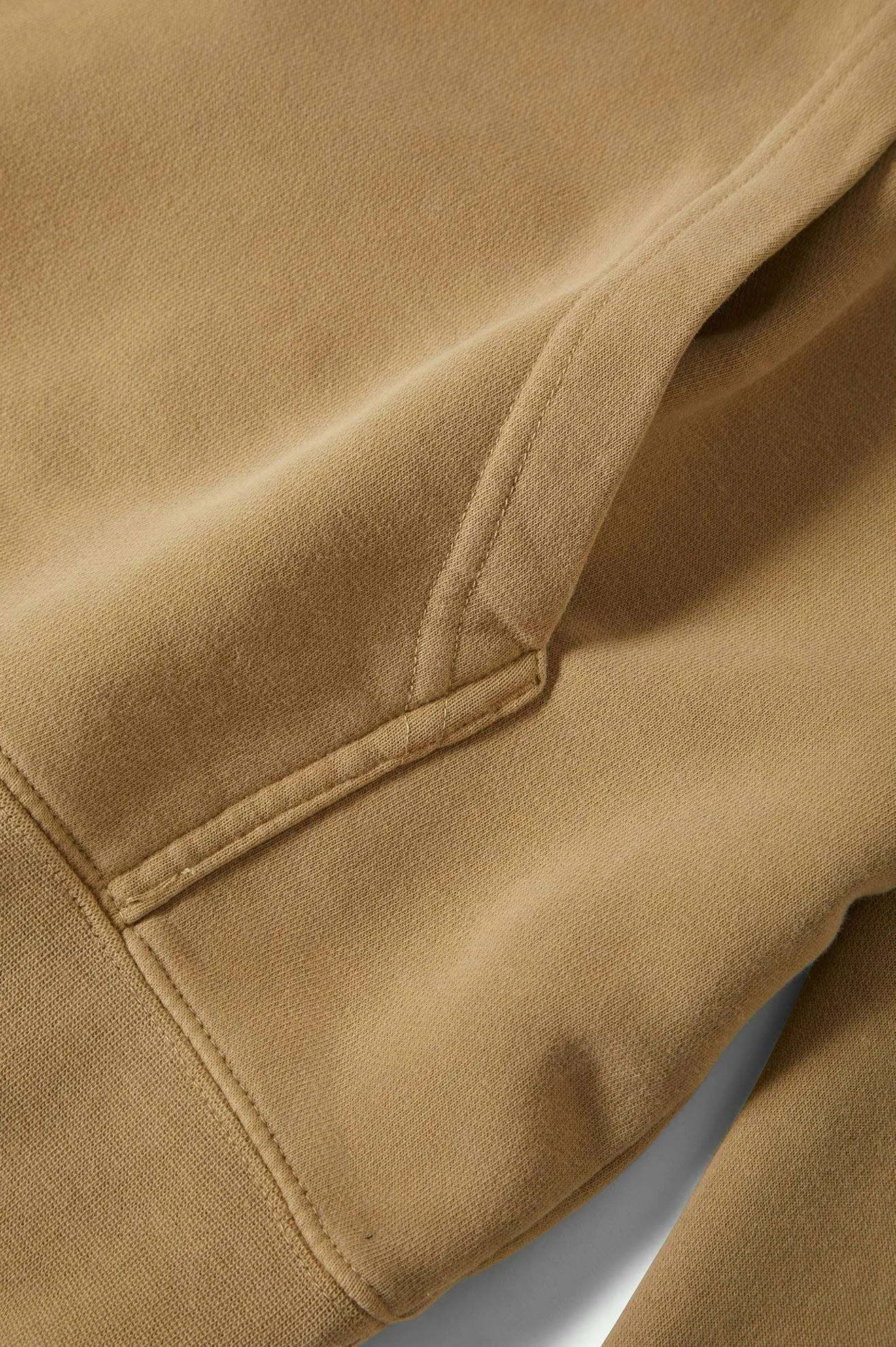 Woodburn Oceanside Hood - Sandstone
